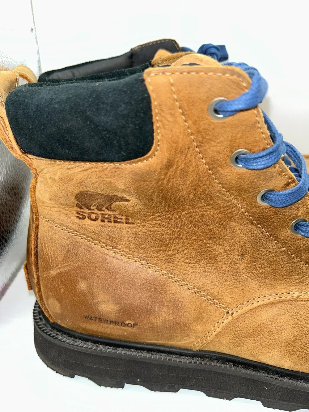 Sorel Madison Moc toe waterproof tan leather work boots size 12